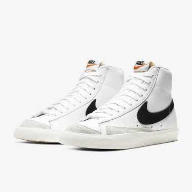 Nike Blazer Mid 77